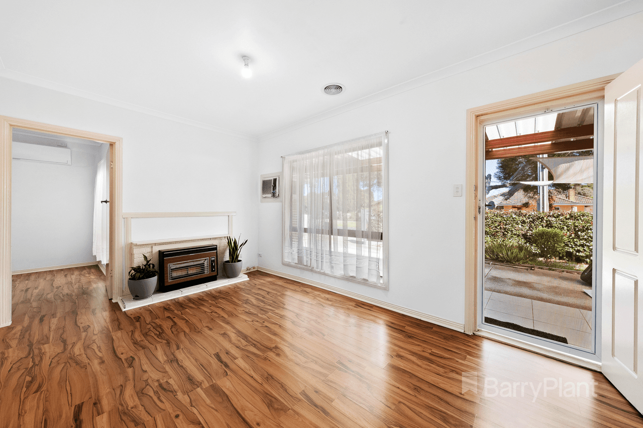 1/82 George Street, St Albans, VIC 3021