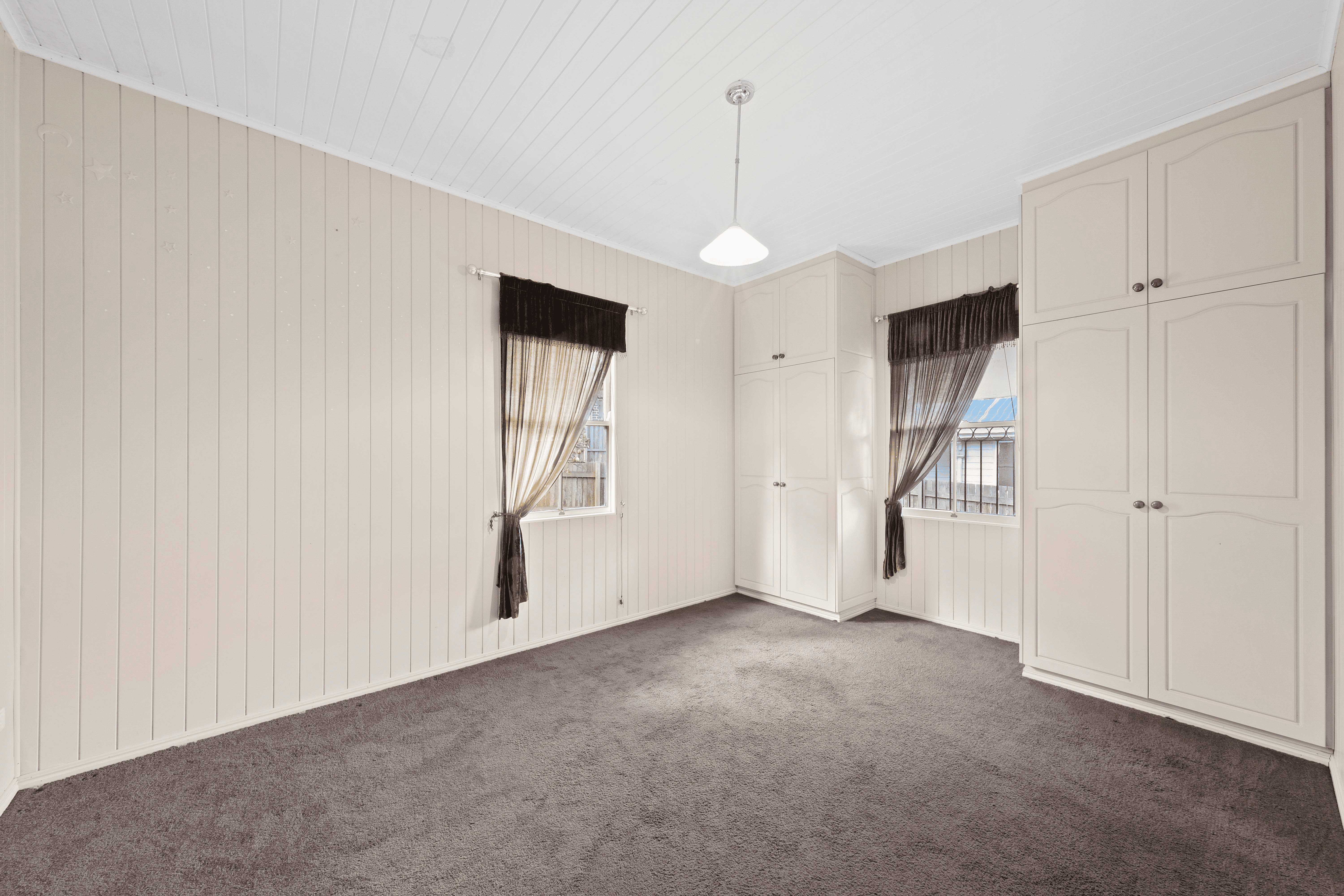 1/4 Walton Street, North Toowoomba, QLD 4350