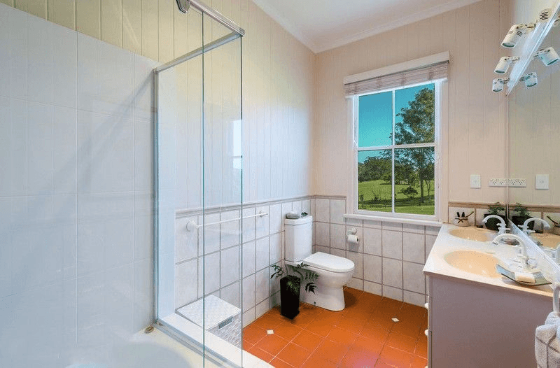 7 Ross Street, EAGLEBY, QLD 4207