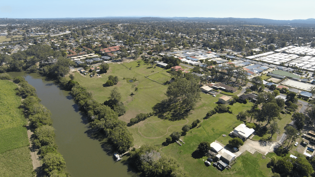 7 Ross Street, EAGLEBY, QLD 4207