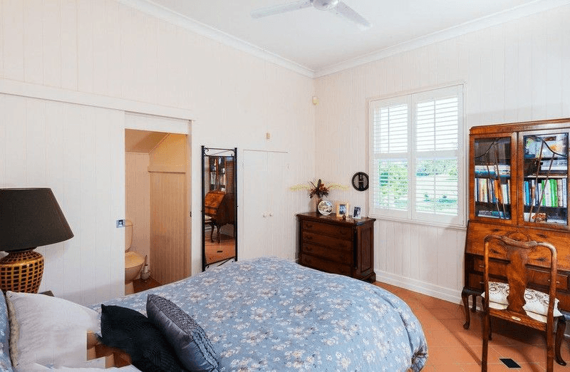 7 Ross Street, EAGLEBY, QLD 4207