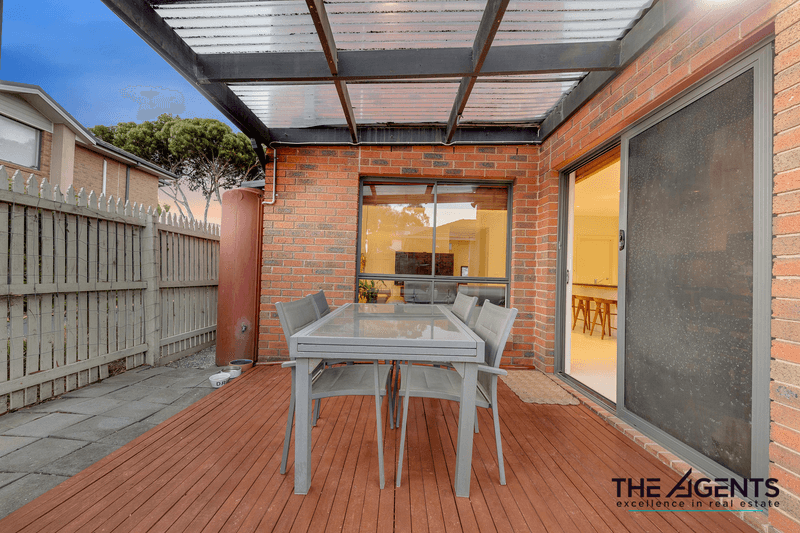 18 Turnstone Drive, Point Cook, VIC 3030