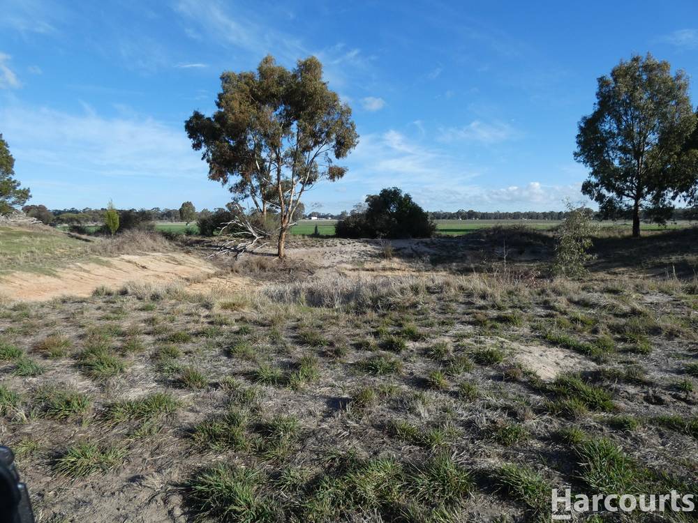 68 Snowball Drive, QUANTONG, VIC 3401