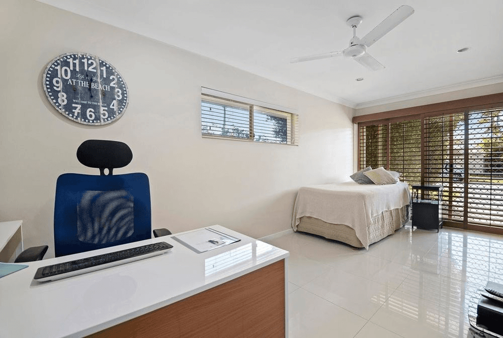 10 Bluegum Avenue, HOLLYWELL, QLD 4216