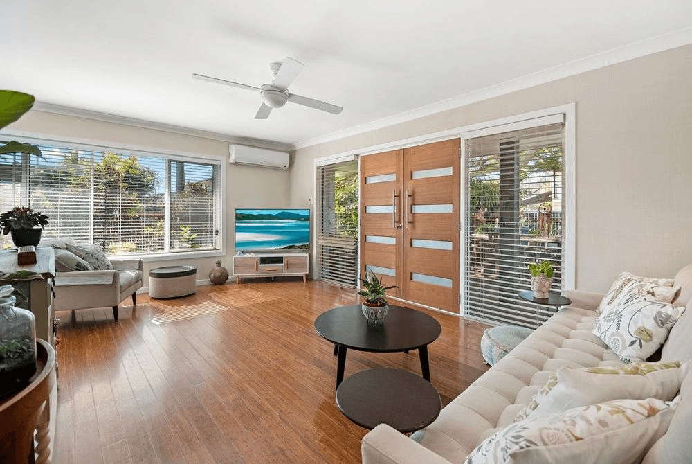 10 Bluegum Avenue, HOLLYWELL, QLD 4216