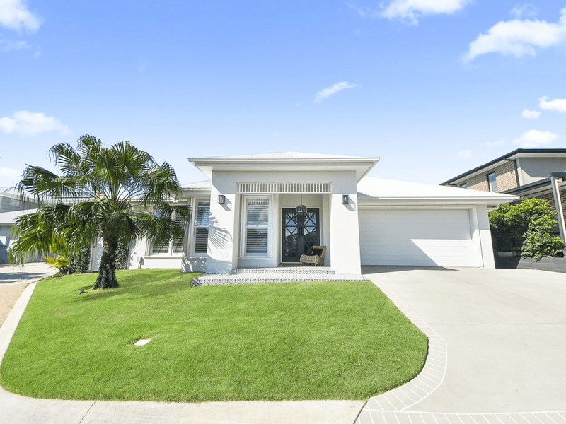 22 Cassidy Crescent, BRIDGEMAN DOWNS, QLD 4035