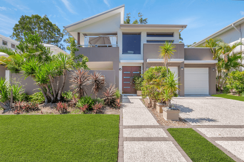 1007 Lakeview Terrace, Benowa, QLD 4217