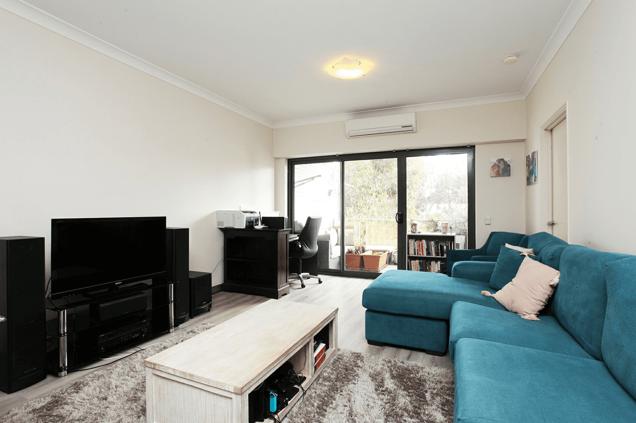 13/2 Walsh Loop, JOONDALUP, WA 6027