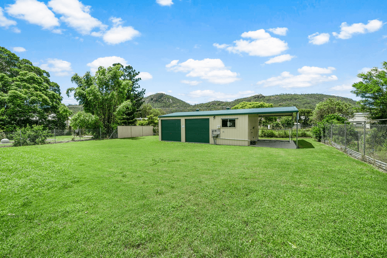 12 Edward Street, ESK, QLD 4312