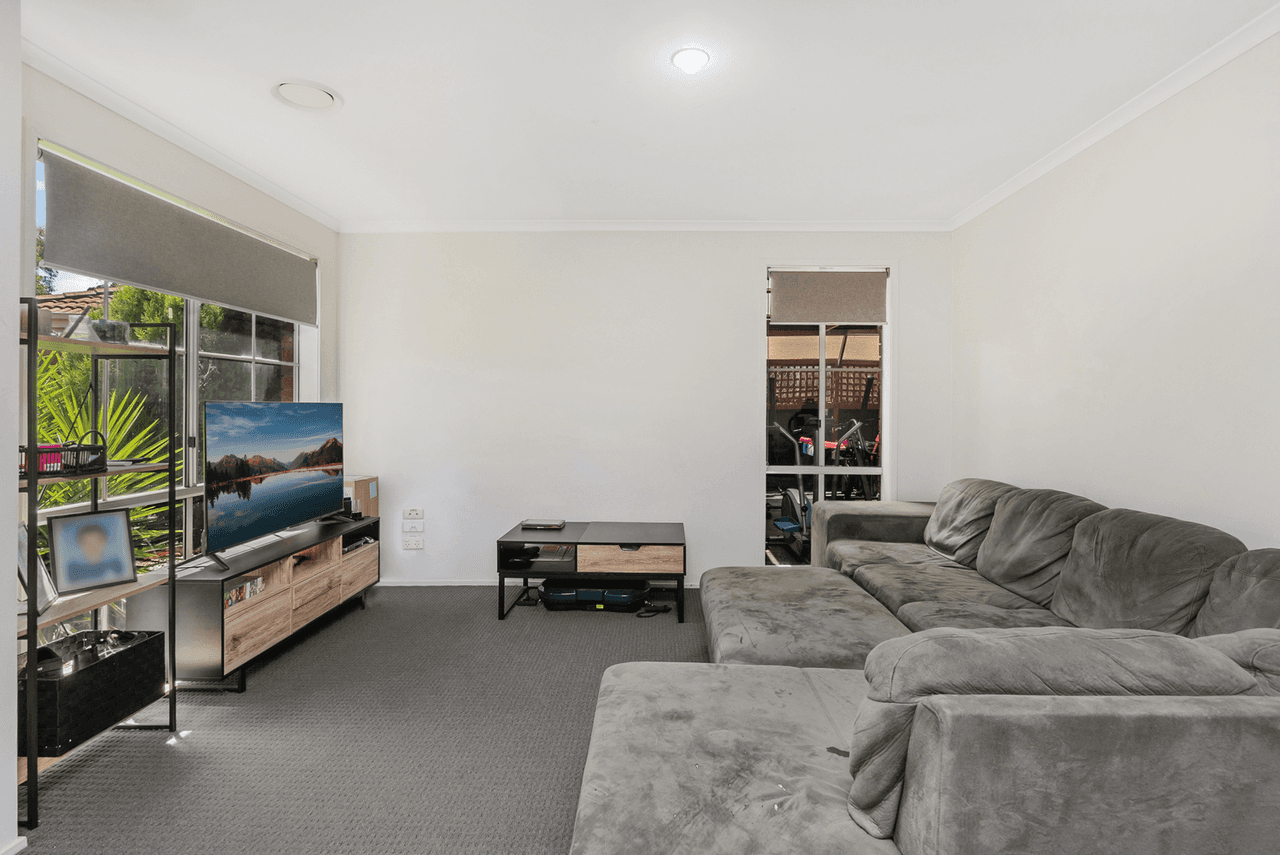 4 Xavier Court, SUNBURY, VIC 3429