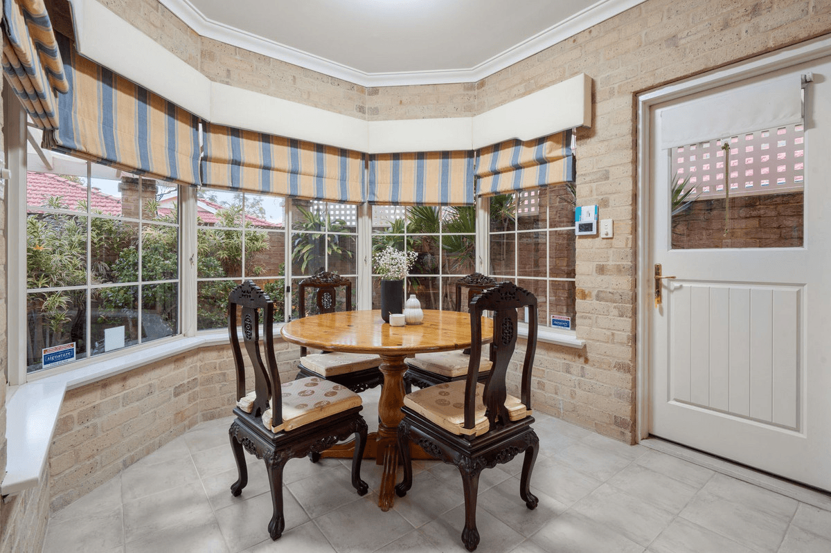 54 Tweeddale Road, Applecross, WA 6153