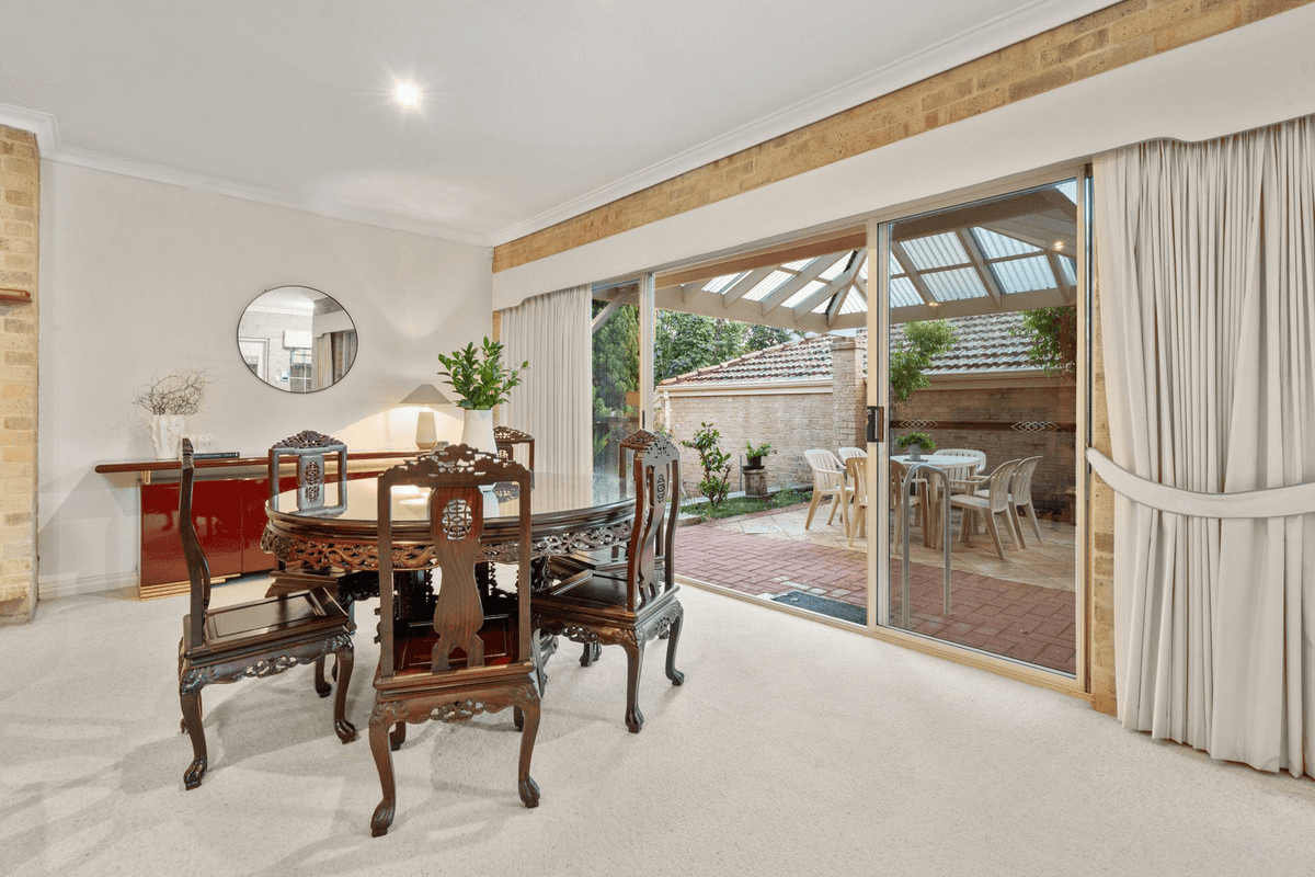 54 Tweeddale Road, Applecross, WA 6153