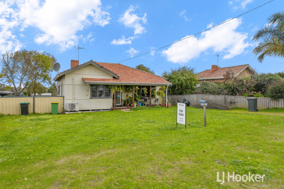 21 Deakin Street, Collie, WA 6225