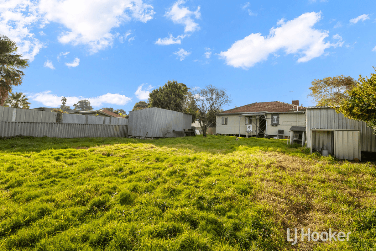 21 Deakin Street, Collie, WA 6225