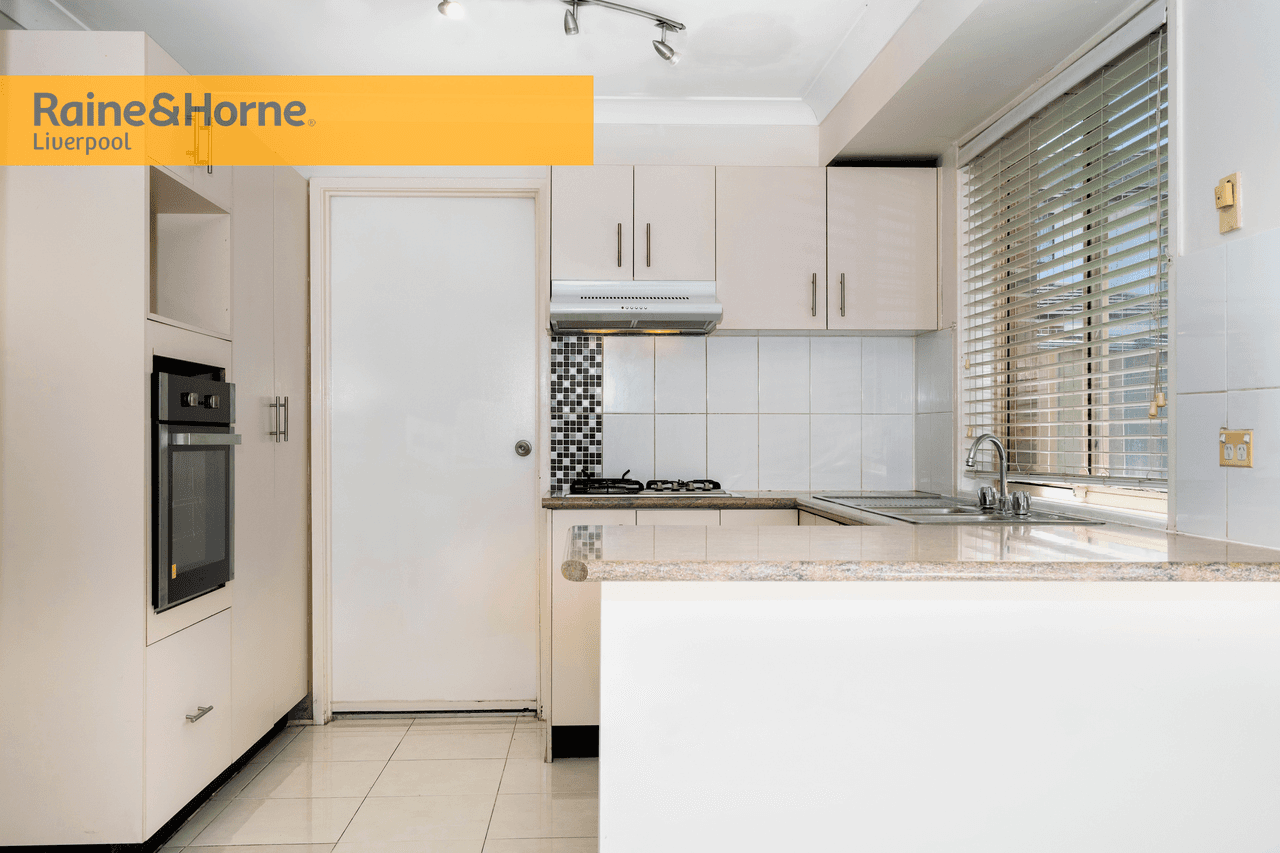 15/130 Glenfield Road, CASULA, NSW 2170