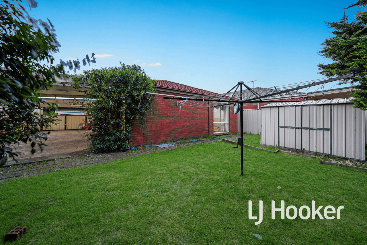 4 Beech Place, HALLAM, VIC 3803