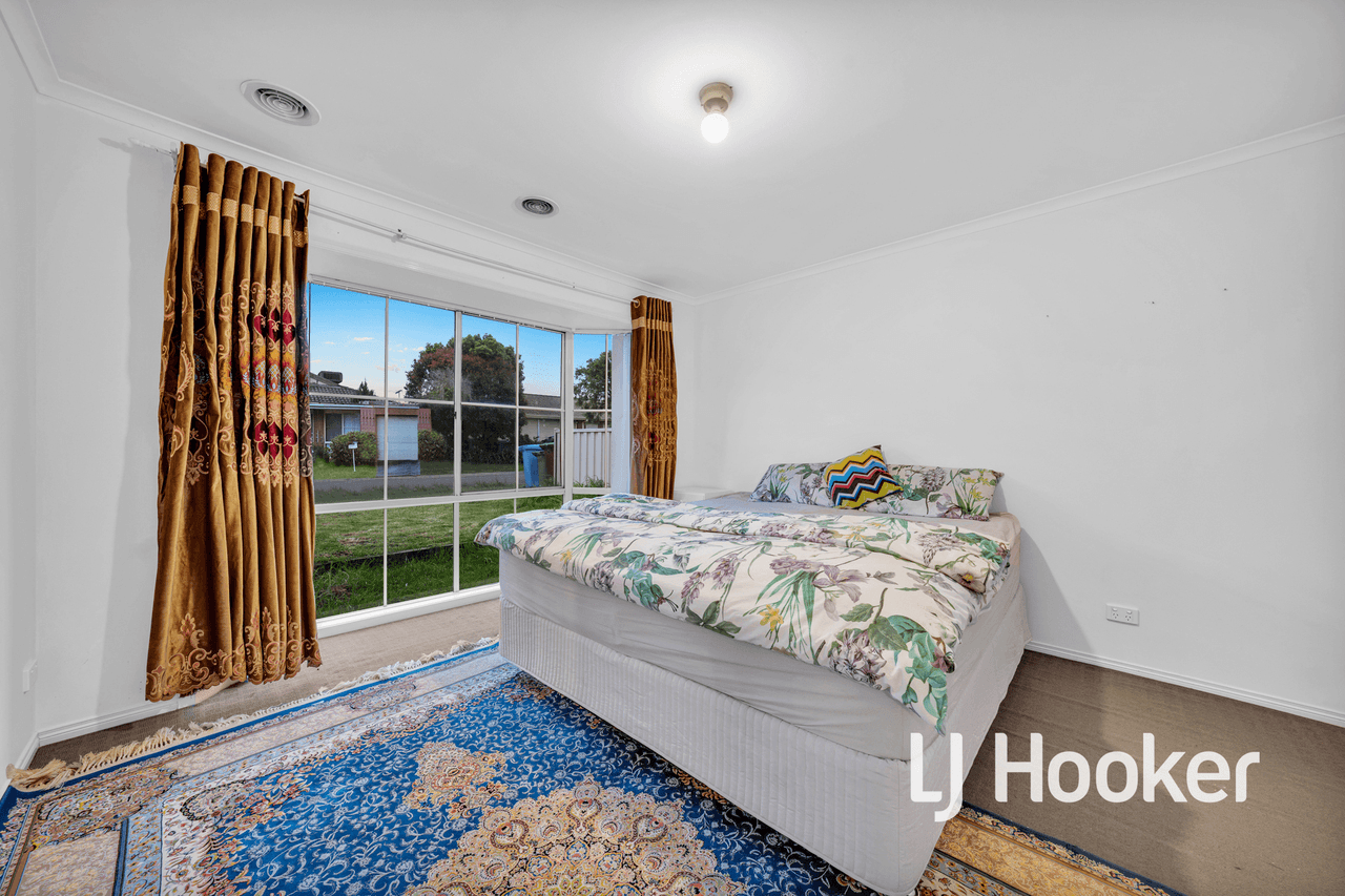 4 Beech Place, HALLAM, VIC 3803