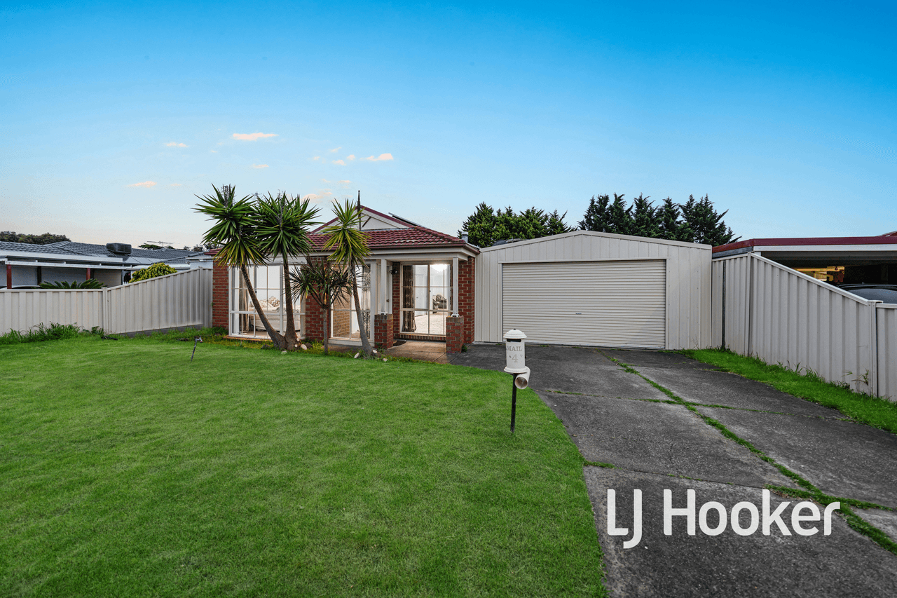 4 Beech Place, HALLAM, VIC 3803