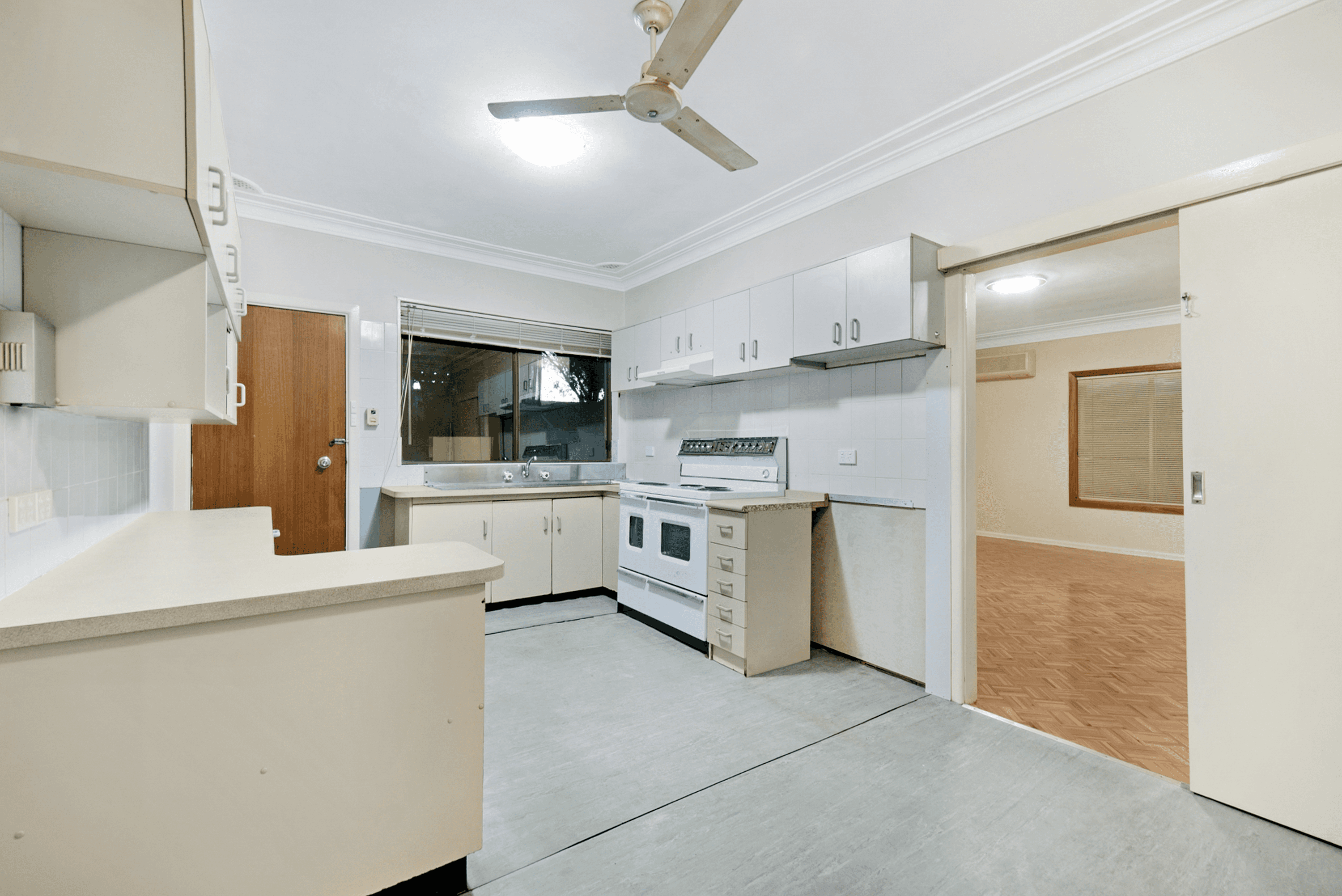 93 Bringelly Road, Kingswood, NSW 2747