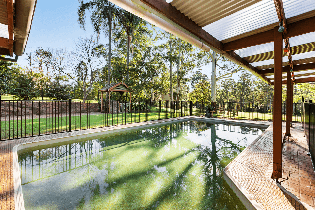 581 Old Northern Road, GLENHAVEN, NSW 2156