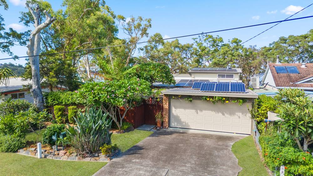 98 Anita Avenue, LAKE MUNMORAH, NSW 2259
