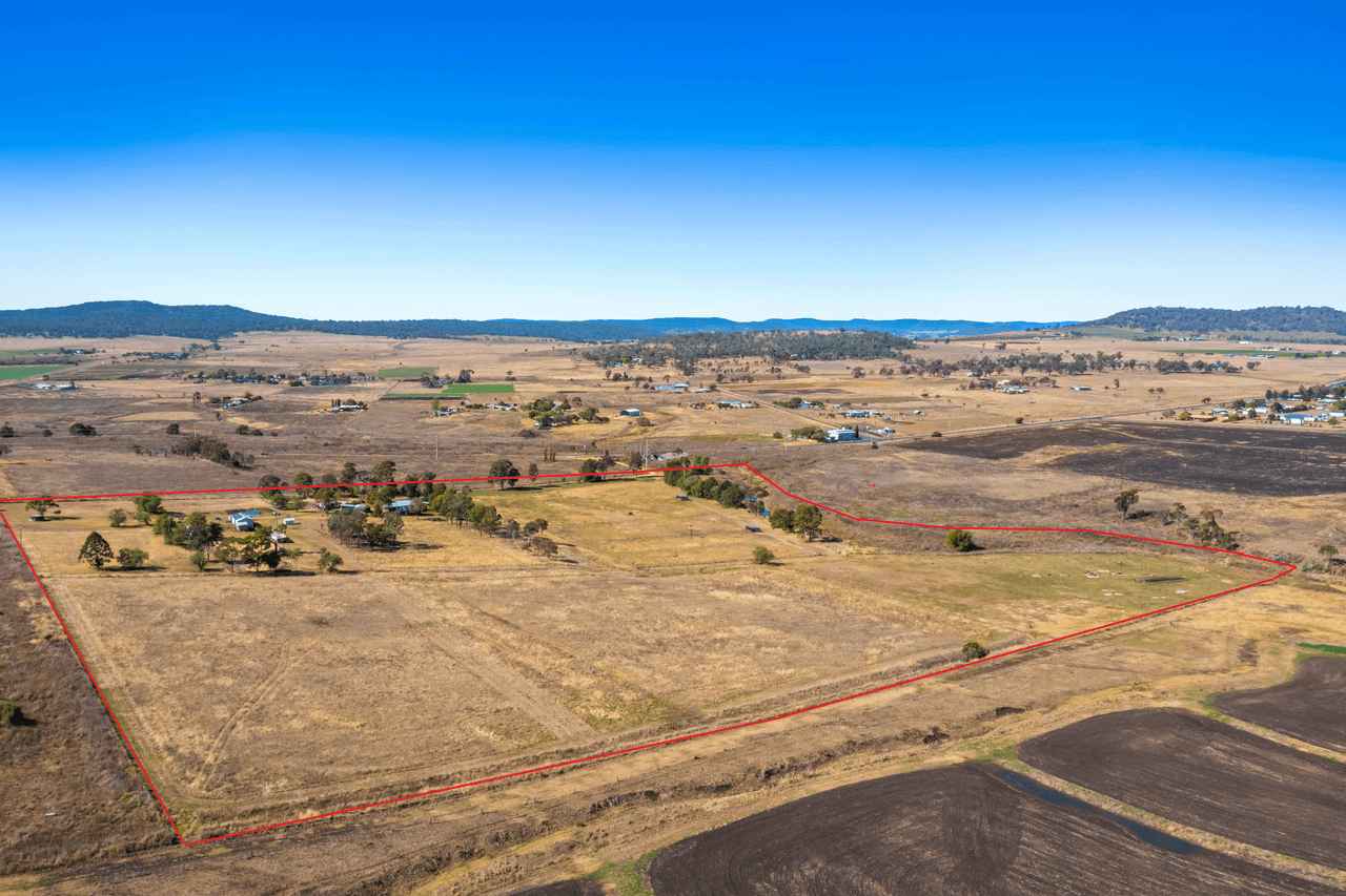 14412 New England Highway, EAST GREENMOUNT, QLD 4359