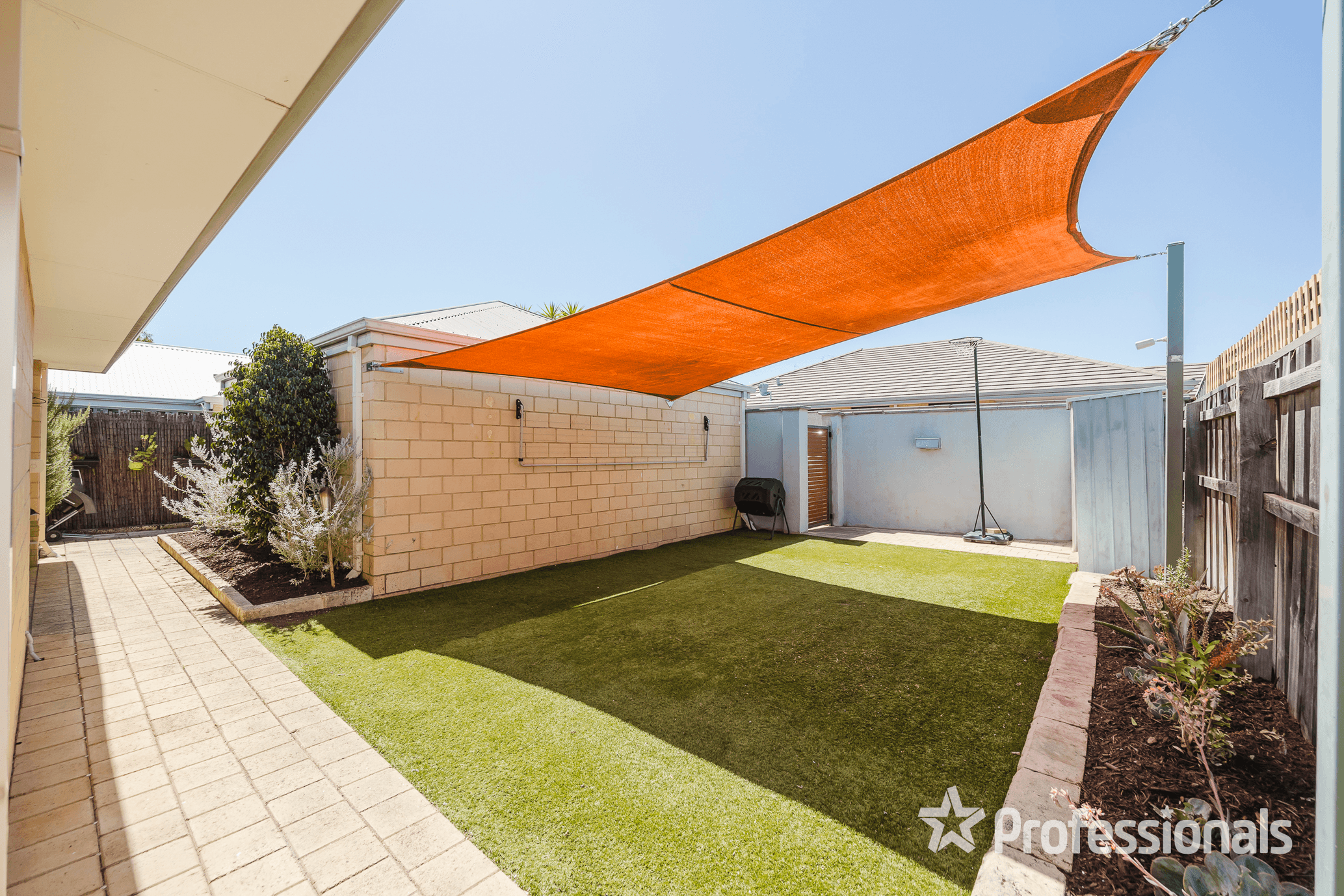 104 Elmridge Parkway, ELLENBROOK, WA 6069