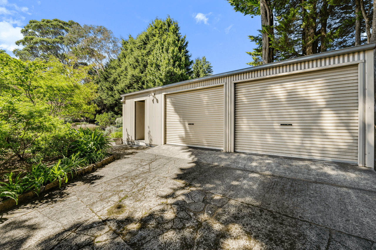 16 Clyde Avenue, BLACKHEATH, NSW 2785