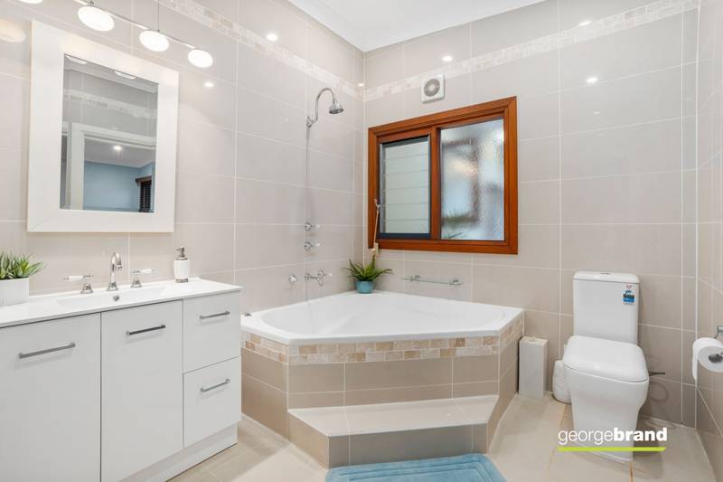 111 Broadwater Drive, Saratoga, NSW 2251