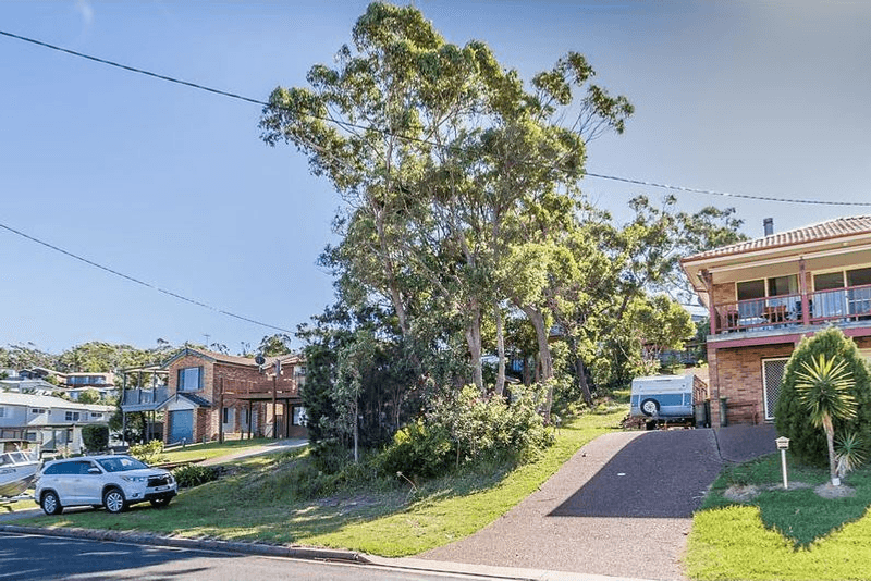 49  Canberra Crescent, Burrill Lake, NSW 2539