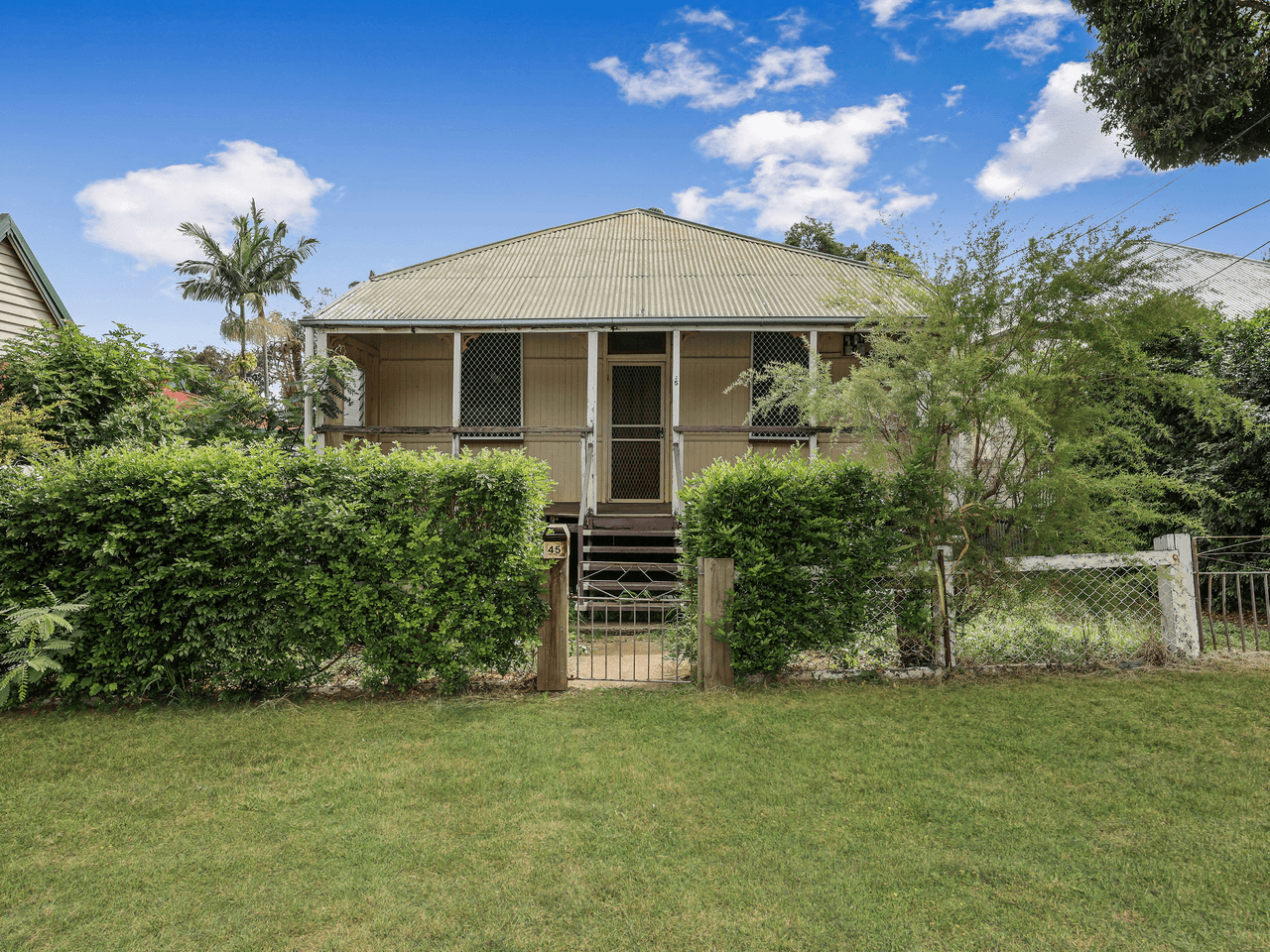 45 Omar Street, WEST IPSWICH, QLD 4305