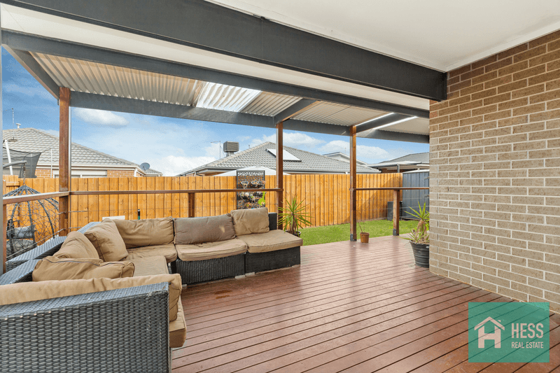 15 Rubus Drive, WALLAN, VIC 3756