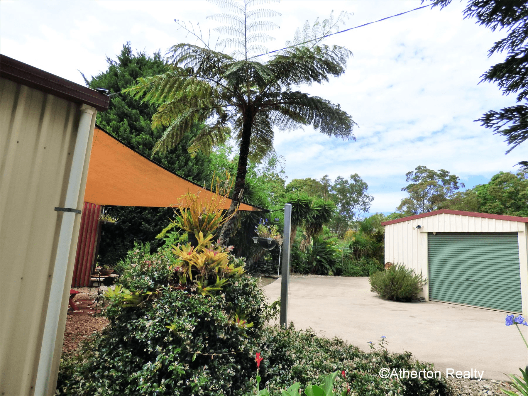 21 Elwyn Phillips Memorial Dr, MOOMIN, QLD 4887