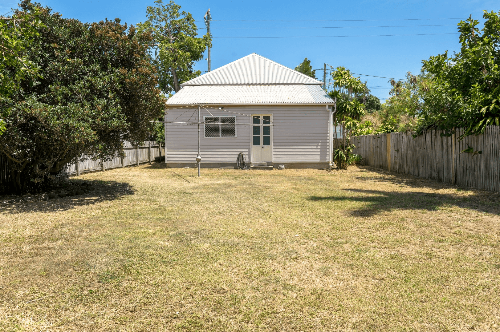 244 Boundary Street, SOUTH TOWNSVILLE, QLD 4810