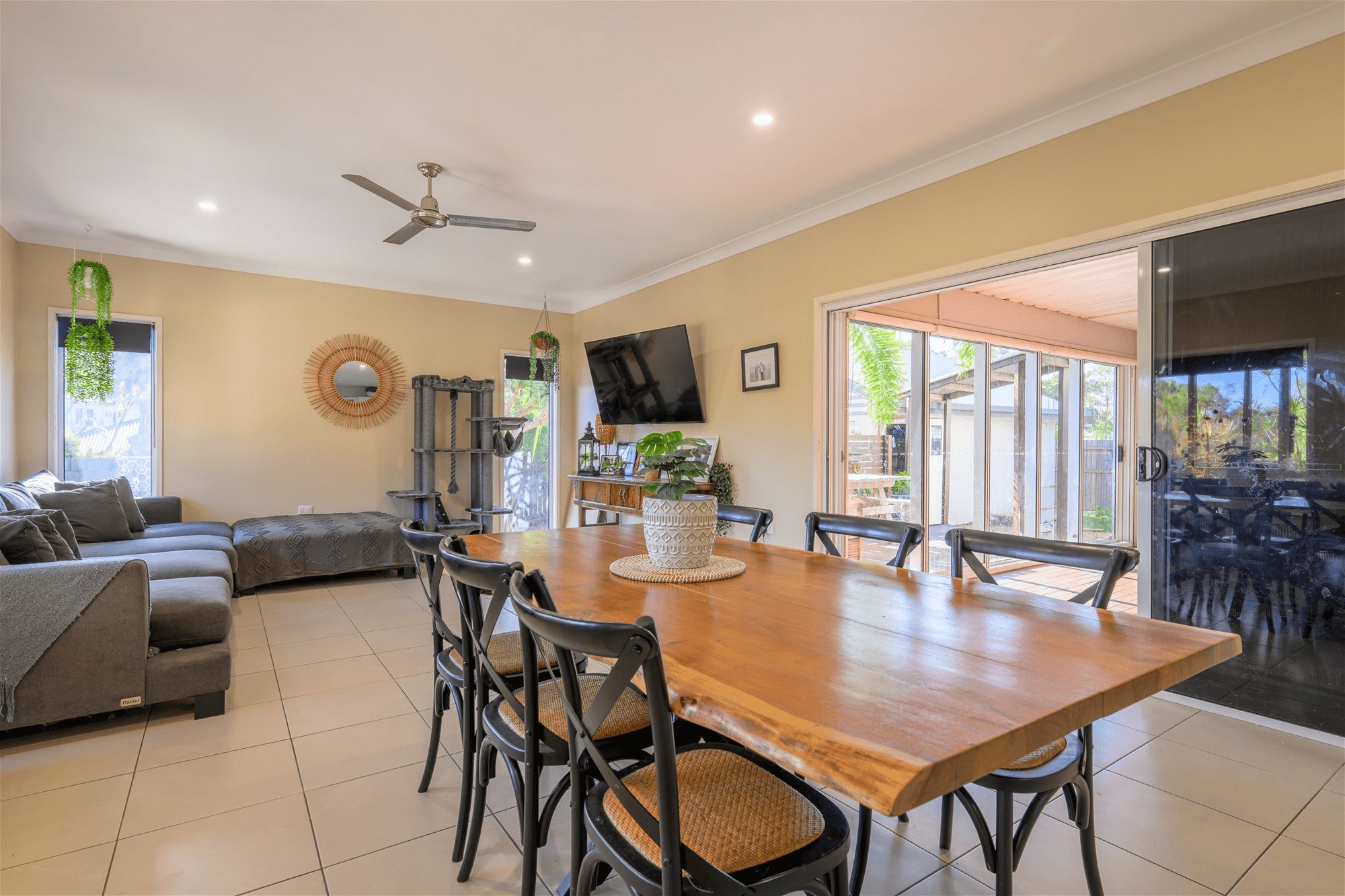 14 Sanctuary Place, SOUTH GLADSTONE, QLD 4680