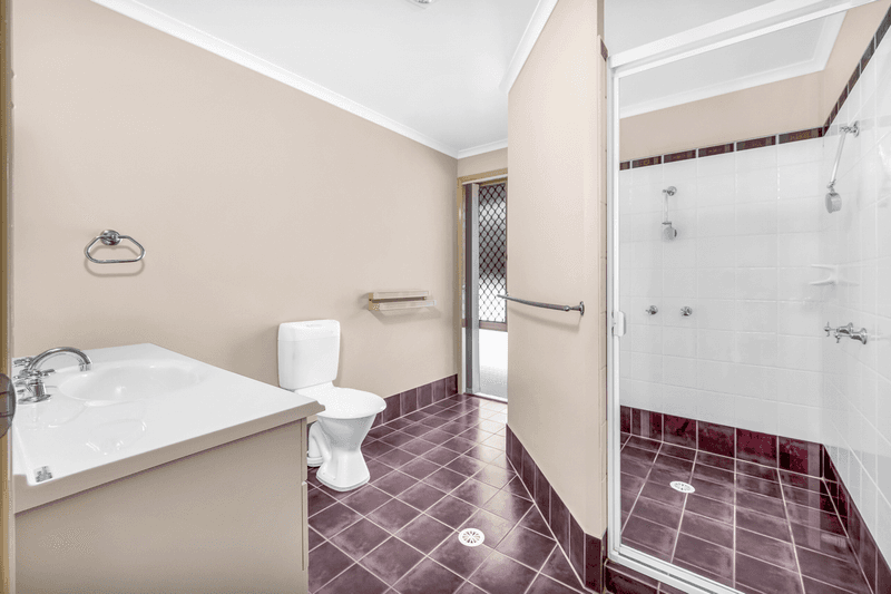 68 Casey Drive, HUNTERVIEW, NSW 2330