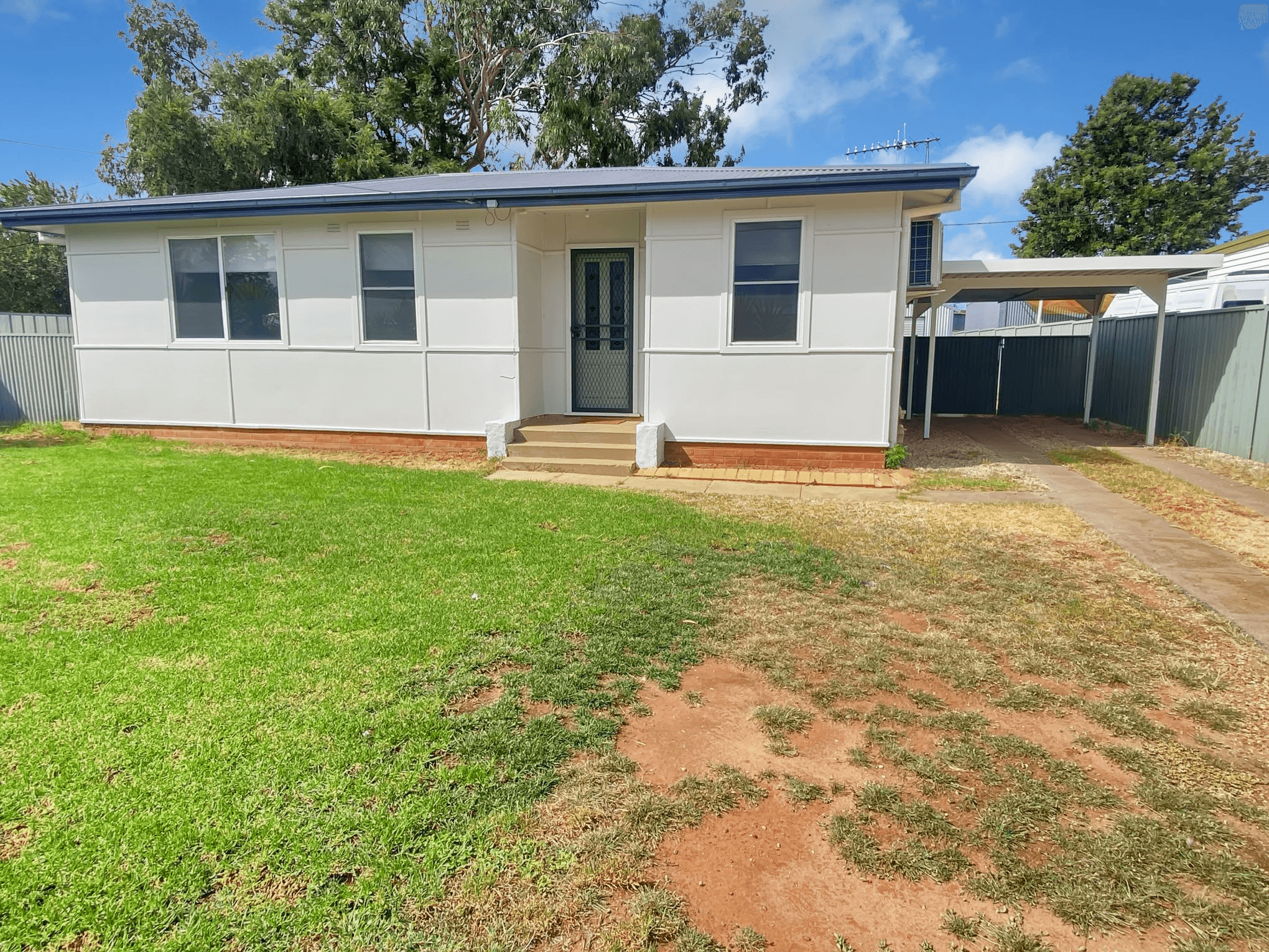 4 Hickory Street, LEETON, NSW 2705