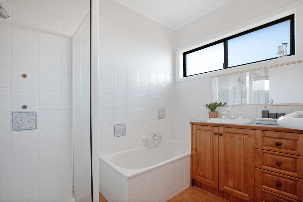 19 Gertz Avenue, RESERVOIR, VIC 3073