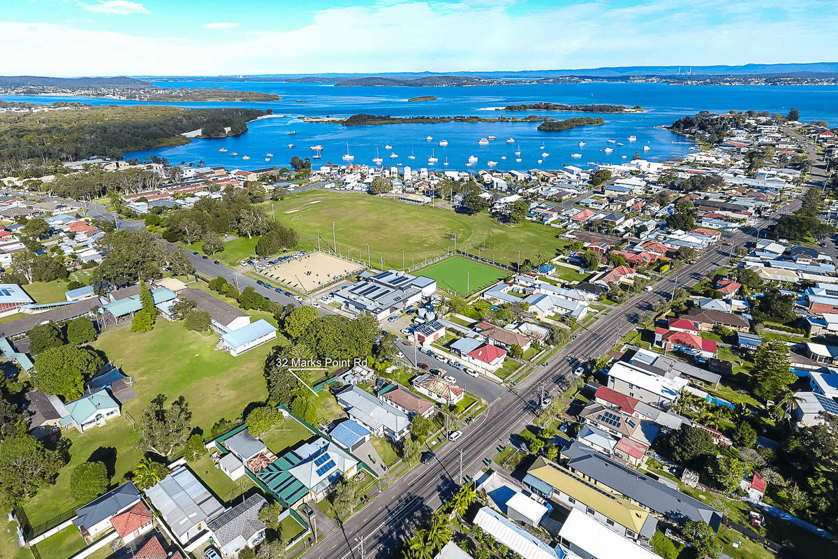 32 Marks Point Road, Marks Point, NSW 2280