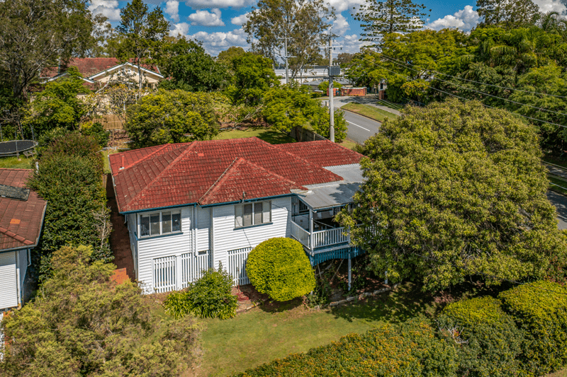 42 Fairley Street, INDOOROOPILLY, QLD 4068