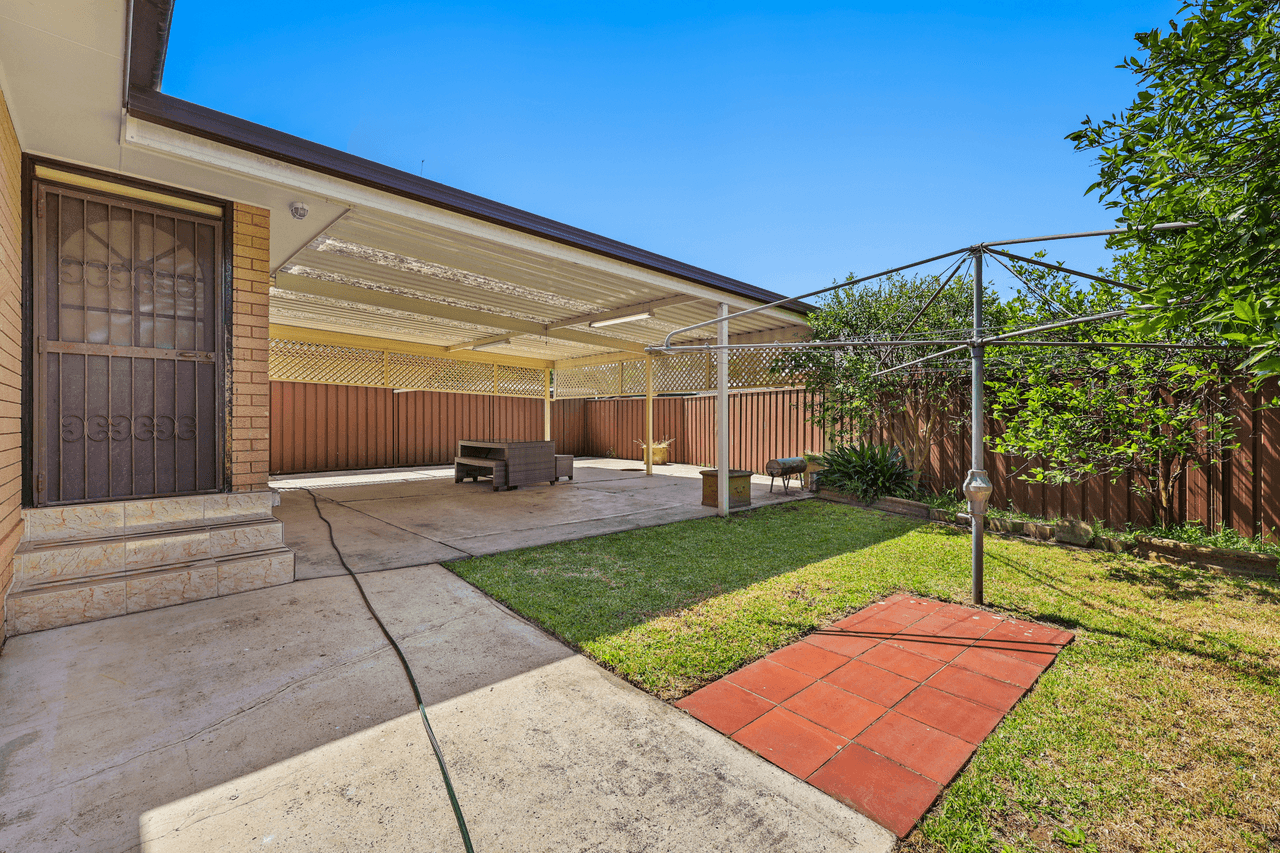 17 Ironbark Avenue, CASULA, NSW 2170