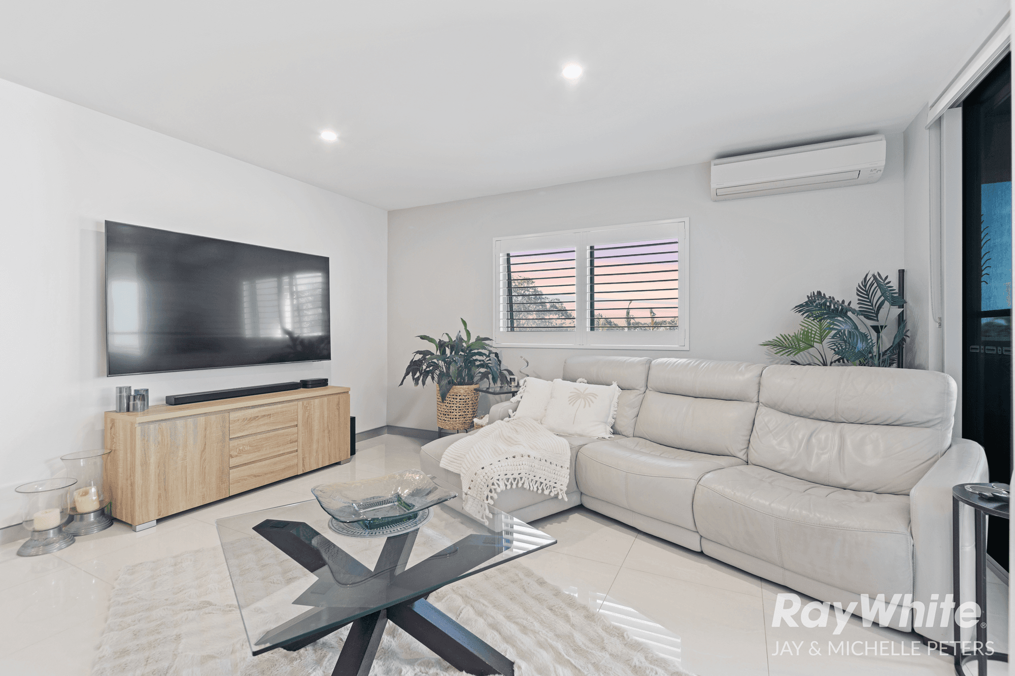 17/80 Hornibrook Esplanade, CLONTARF, QLD 4019