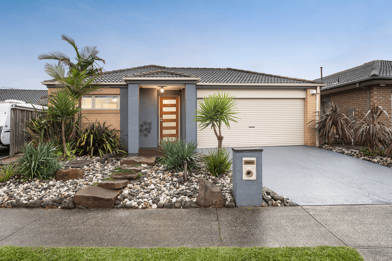 5 Alessia Grove, MERNDA, VIC 3754