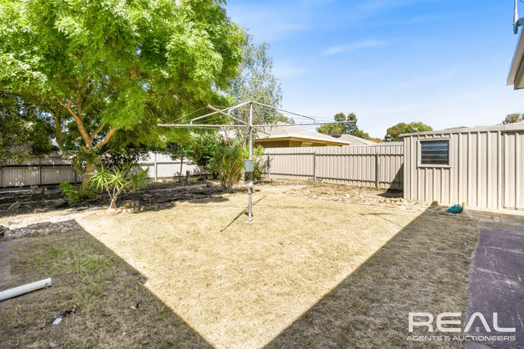 40 Guernsey Crescent, SALISBURY NORTH, SA 5108