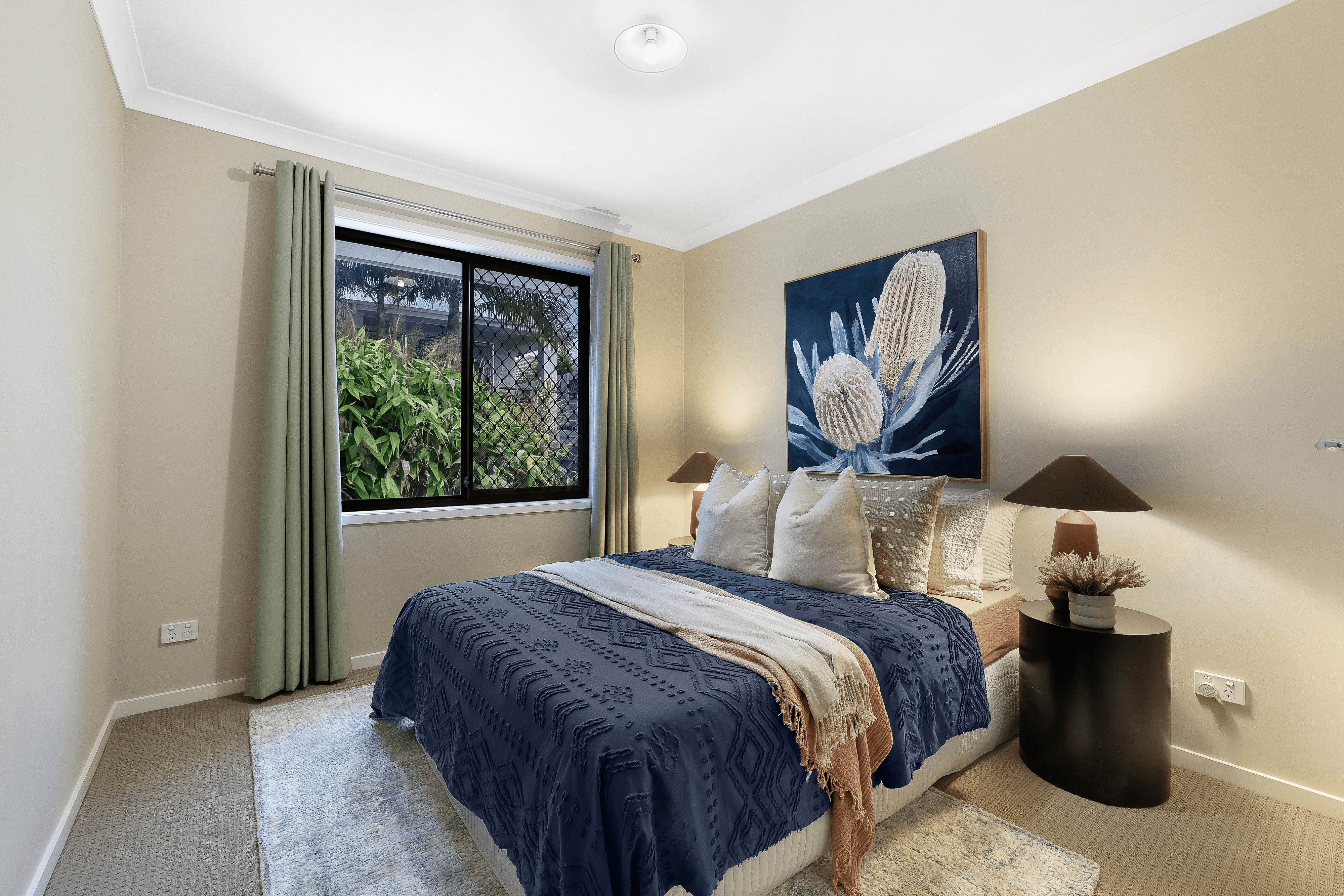 48 Landsdowne Drive, ORMEAU HILLS, QLD 4208