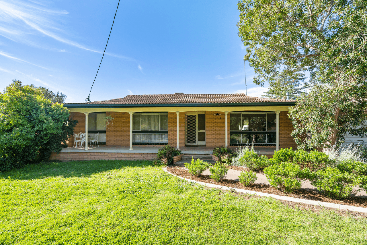 3 Fraser Street, MOUNT AUSTIN, NSW 2650