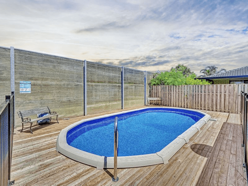 10 Goongarrie Crescent, PARKINSON, QLD 4115