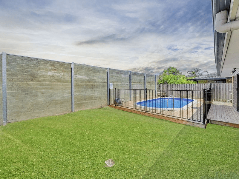 10 Goongarrie Crescent, PARKINSON, QLD 4115