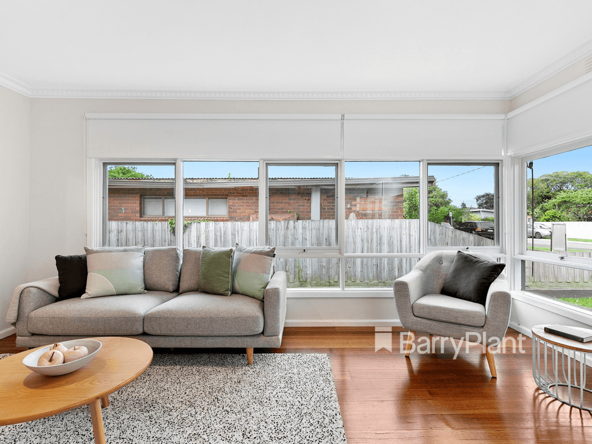 36 Ocean Street, ROSEBUD, VIC 3939