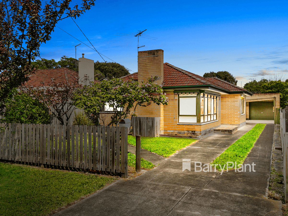 36 Ocean Street, ROSEBUD, VIC 3939